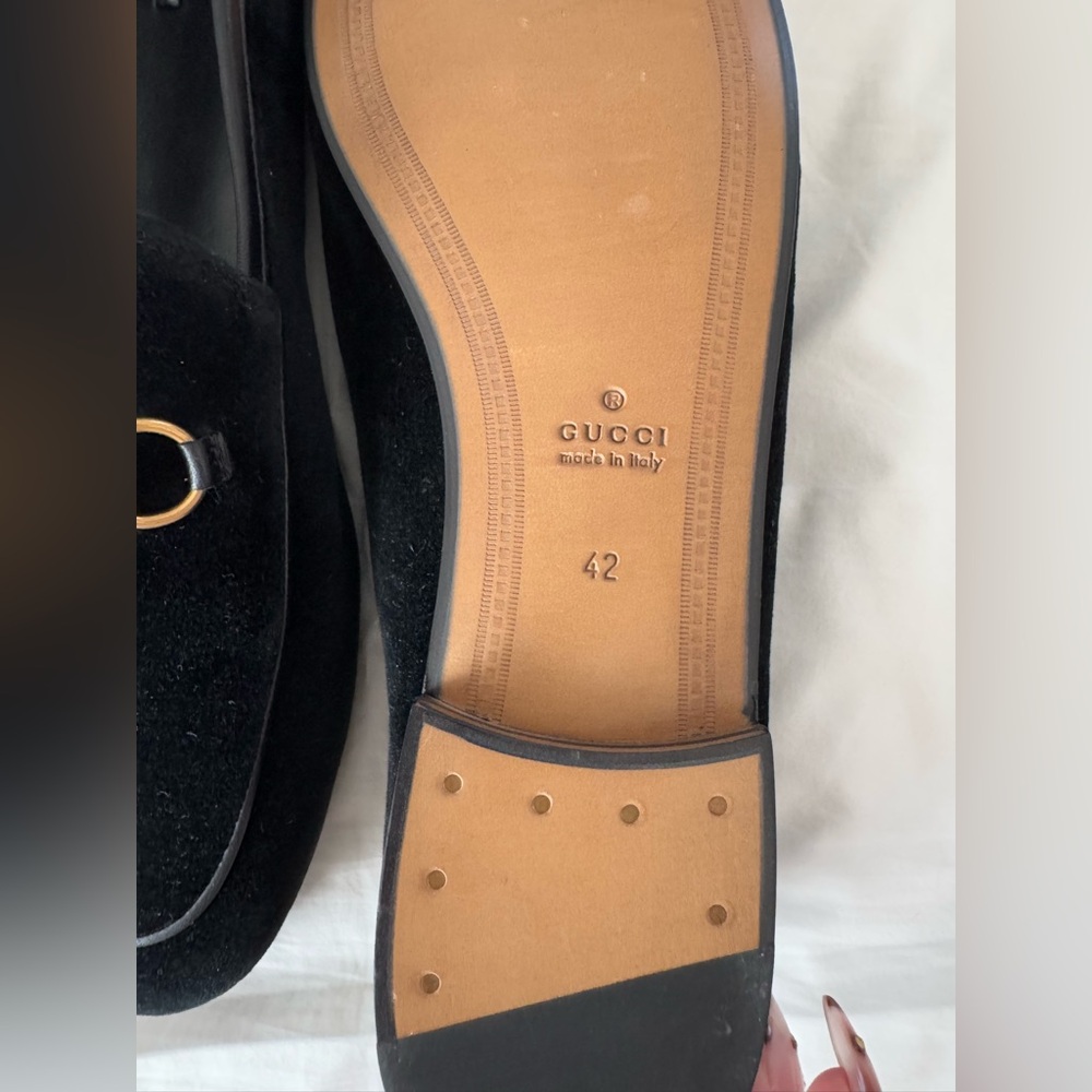 Gucci Jordaan Velvet Loafers - Picture 5 of 11